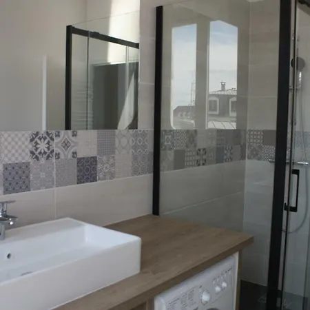 L'albatros グランビル